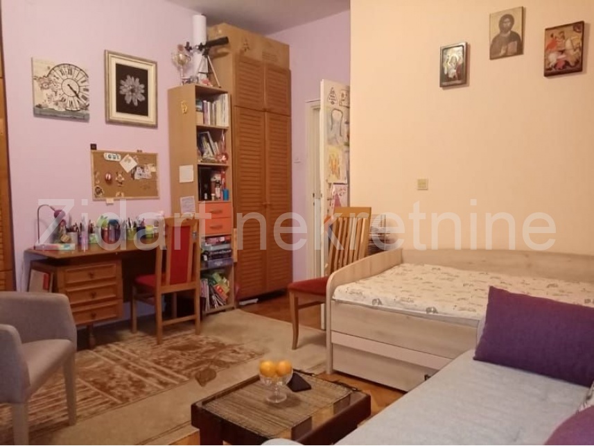 Квартира, 441 м², 96 000$ — FAKTOR